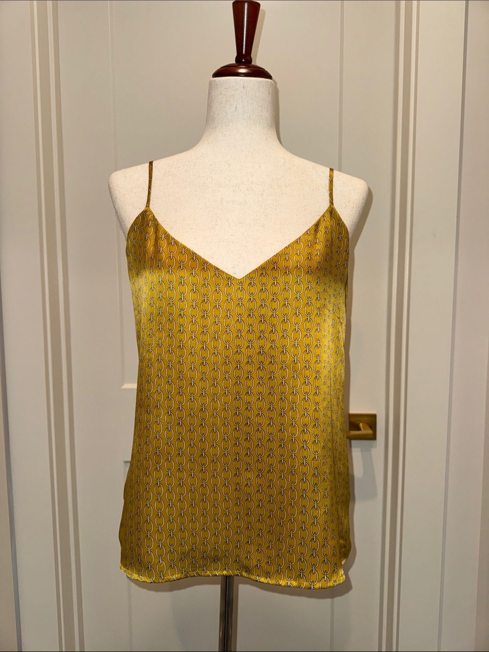 L’AGENCE Jane Chain Silk Camisole Top